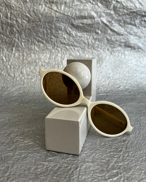 Oval Cream Sunglasses