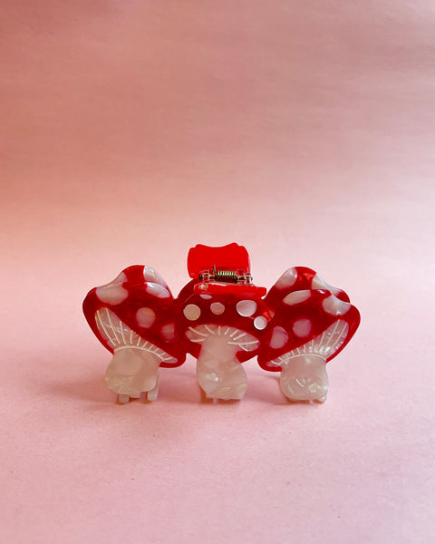 Red Mushroom Claw Hair Clip