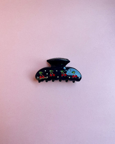 Black Cherry Claw Hair Clip