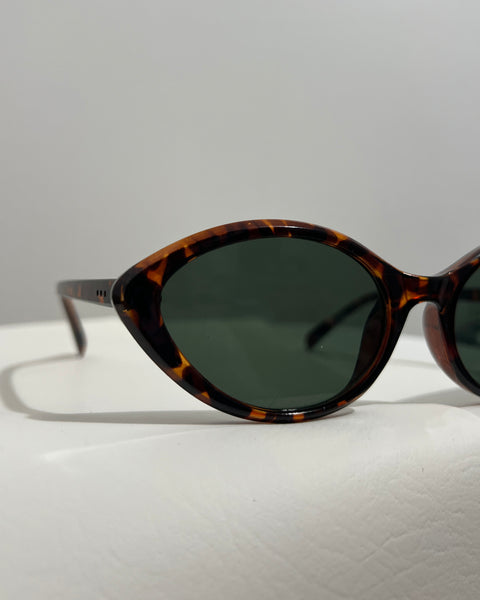 Pointy Oval Tortoiseshell Sunglasses