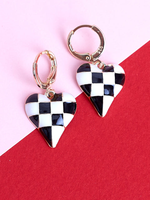 Checkered Heart Earring!