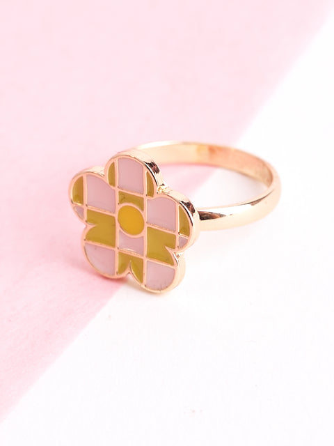 Checkered Flower Ring